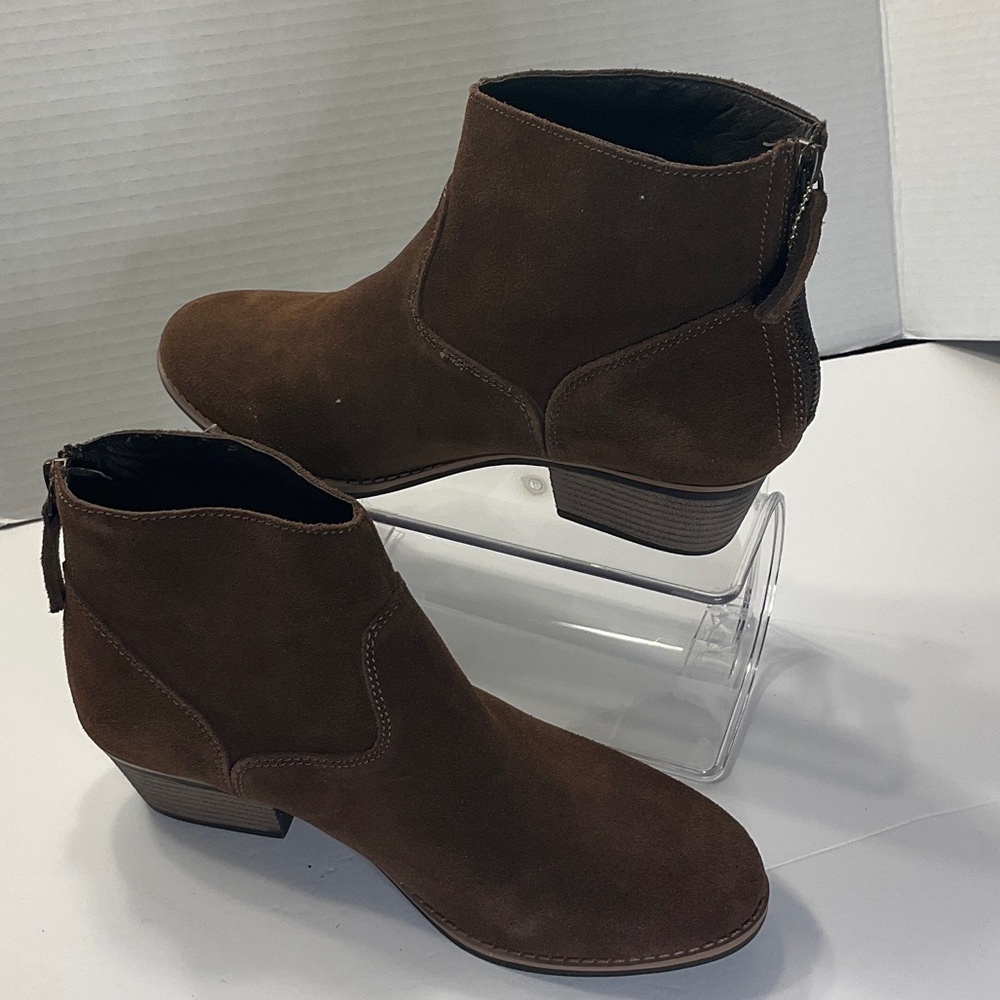 Elegant Brown Ankle Booties